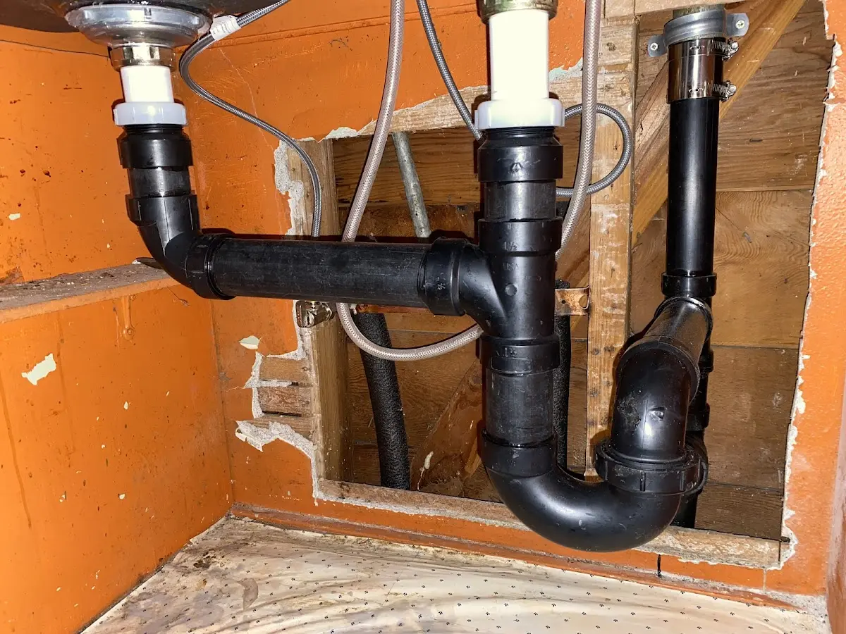 Professional Pipe Bursting equipment and tools on the job in Madisonville